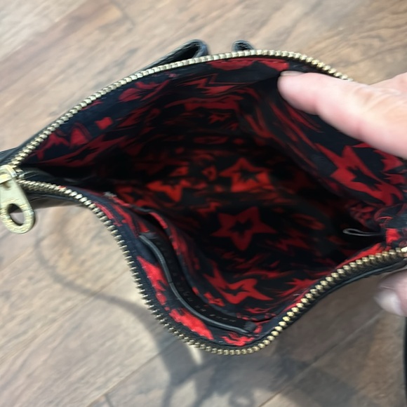 Marc Jacobs Black Patent Leather Crossbody - Picture 7 of 8